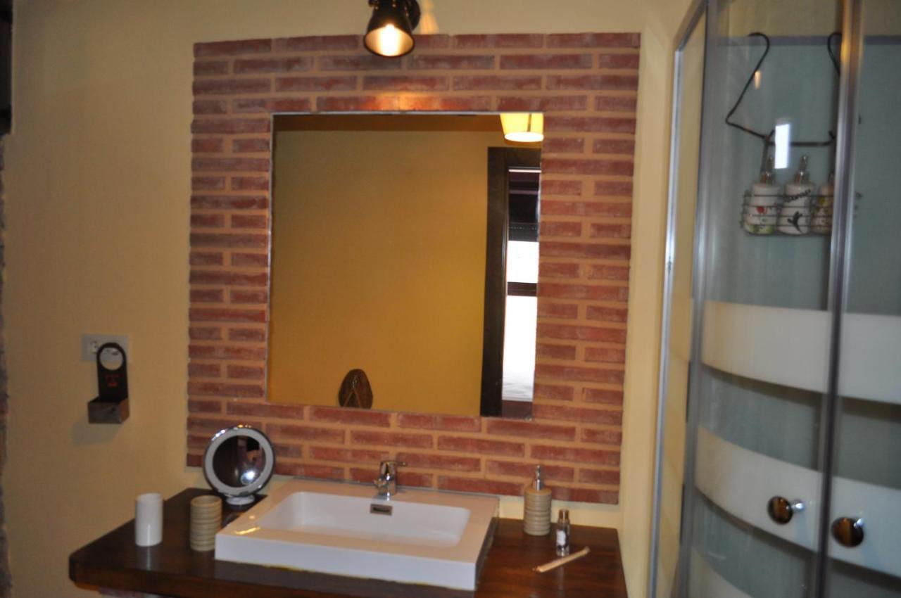 El Rincon Secreto De Gredos Especializada En Celiaquia Y Diabetes Y Jacuzzi Guest House Tormellas Exterior photo
